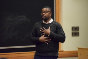 Jamal Smith ‘03 talks about his struggles and successes in the job force. JOHN NEUFELD/THE BATES STUDENT